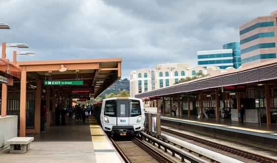 Pleasant Hill / Contra Costa Centre Station